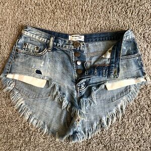 One x One Teaspoon Rollers denim shorts SZ 26